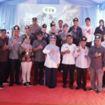 Ada “Rupiah” di Balik Sampah Plastik: Langkah Baru Masyarakat Pulau Derawan Jaga Kelestarian Laut