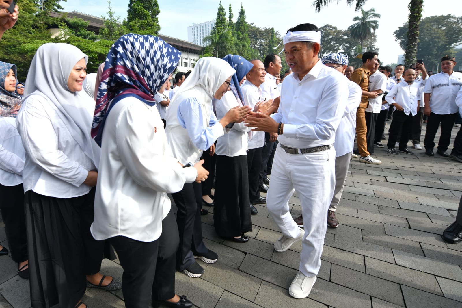 Pegawai Pemprov Jabar Tiap Kamis Kerja di Rumah
