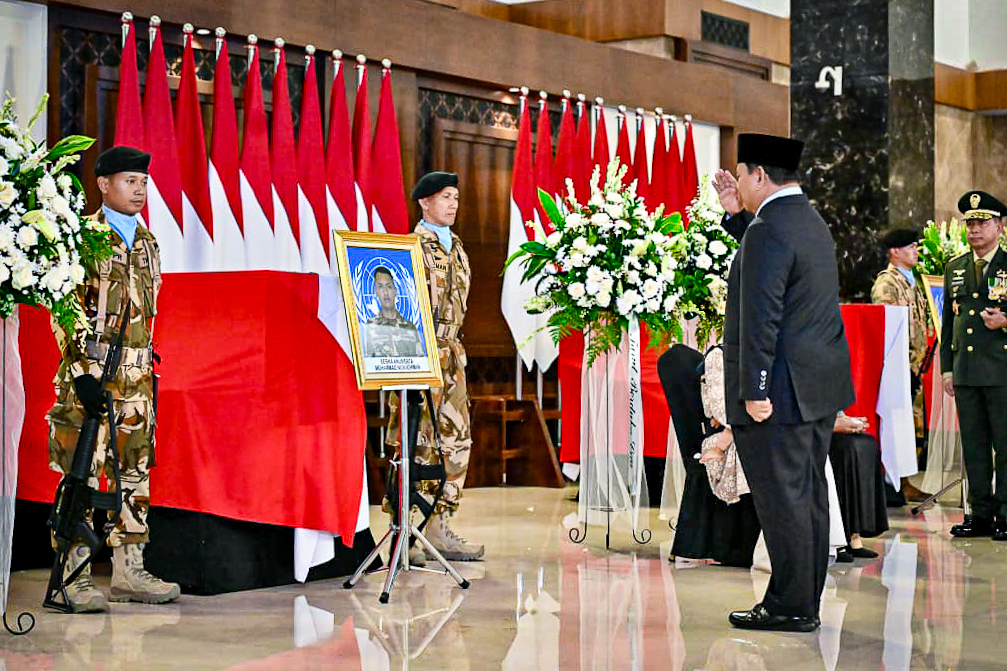 Tiga Prajurit TNI Gugur di Libanon, Presiden Prabowo Beri Penghormatan Terakhir