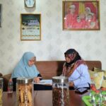 Diptop SMPN 4 Jampangtengah, Program Komunikasi untuk Mengatasi Masalah