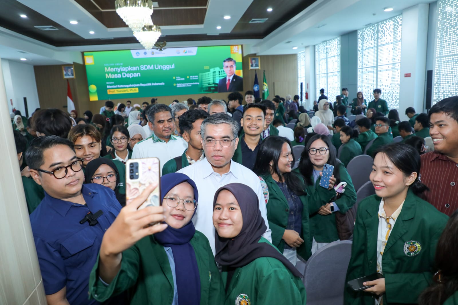AI Mengubah Cara Bekerja, SDM Unggul Kunci Hadapi Perubahan Dunia Kerja