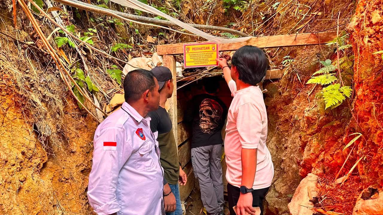 Polda Gorontalo Pasang Garis Polisi di Lubang Tambang dan Tromol Pengolahan Emas