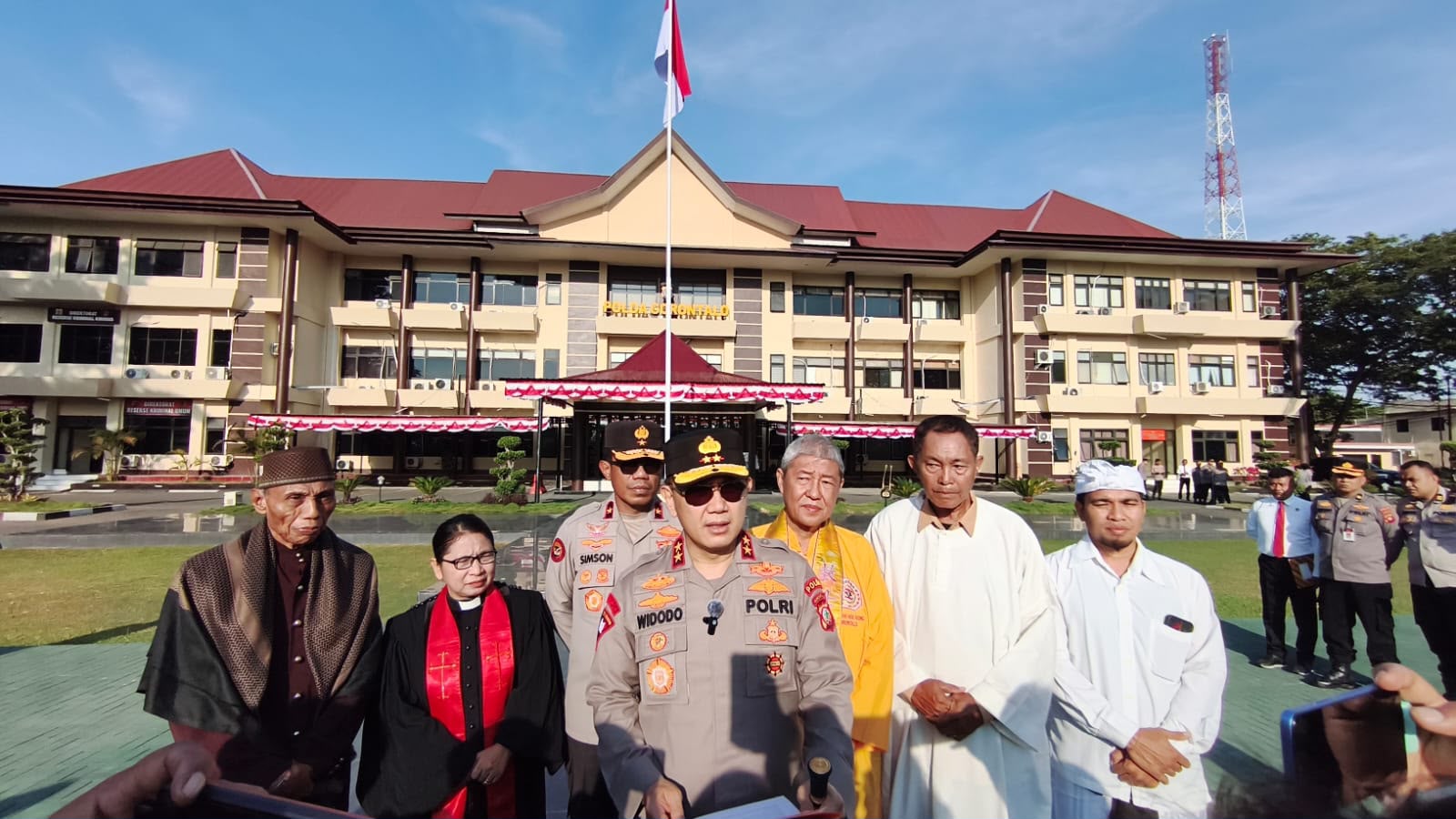 Polda Gorontalo Gelar Doa Bersama Lintas Agama dan Galang Donasi untuk Koban Gempa NTT