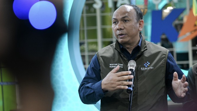 Pasca Gempa NTT, Komdigi Pantau Jaringan Telekomunikasi